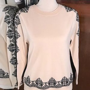 J Crew wool crew neck sweater with embroidered borders!🌹
